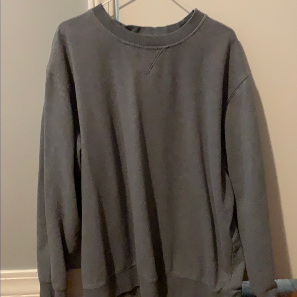 Grey Sweatshirt